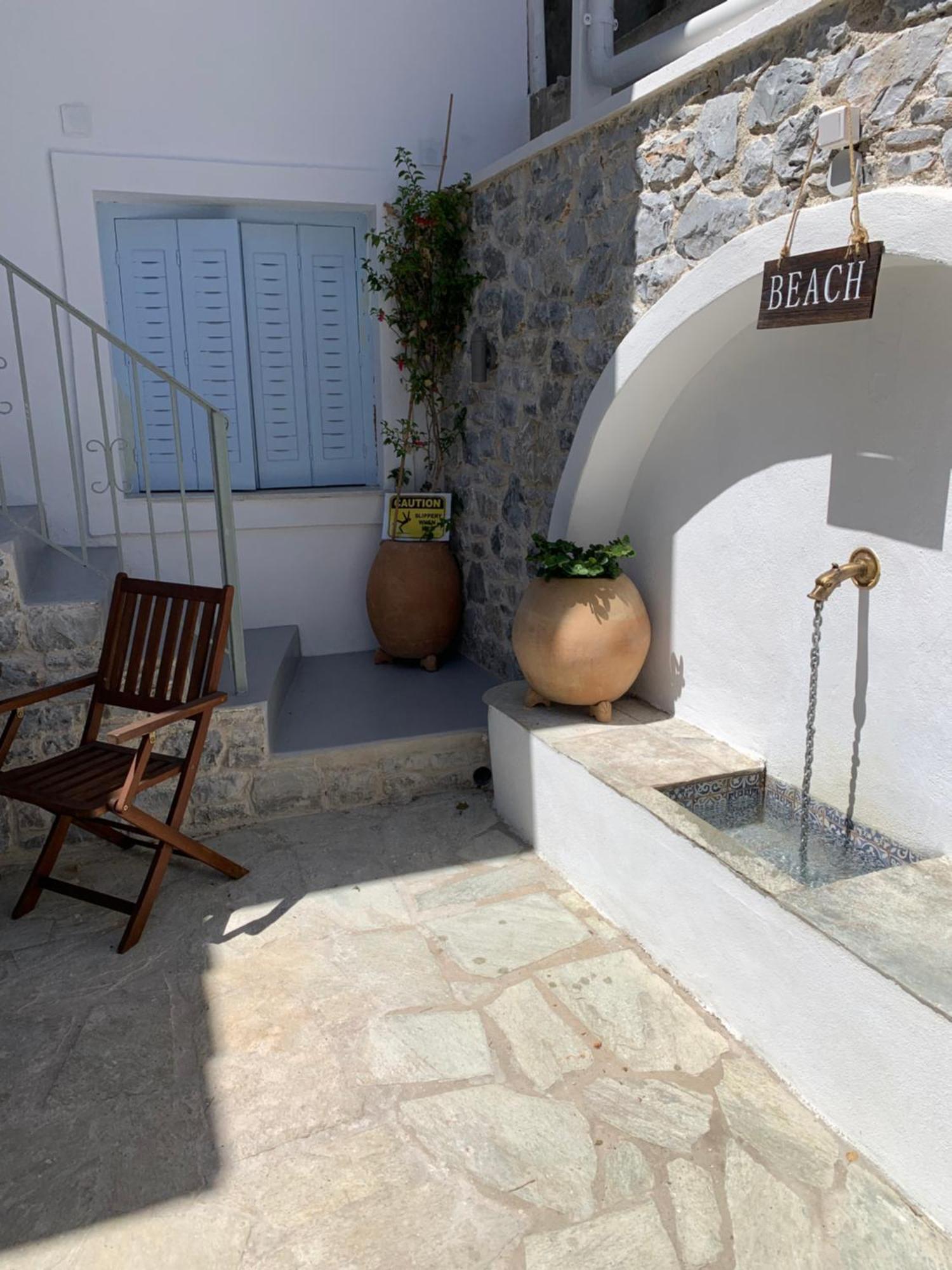 Okeanos Apartment Skiathos Town Bagian luar foto